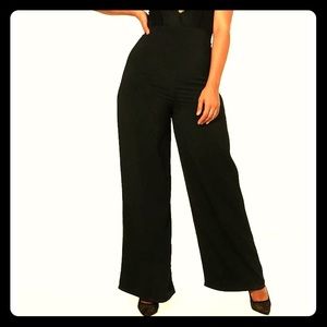 NWT!! Boohoo wide leg trousers! New new new!!